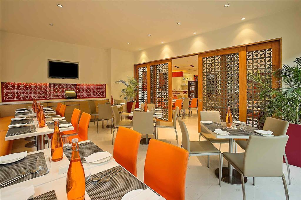 Ibis Jaipur City Centre - An Accor Brand Buitenkant foto