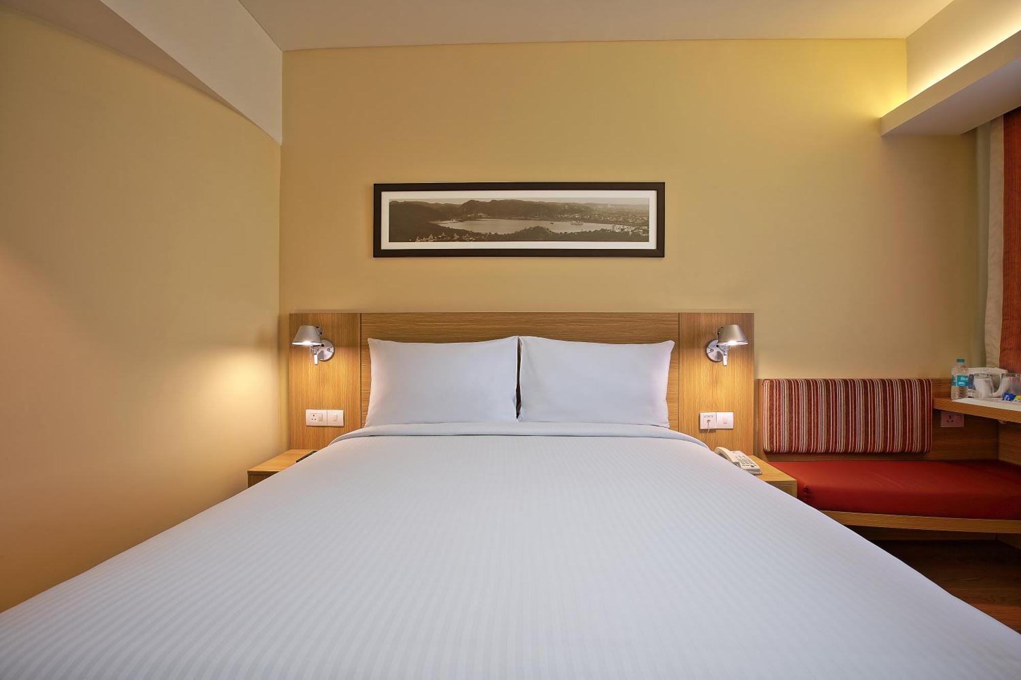 Ibis Jaipur City Centre - An Accor Brand Buitenkant foto